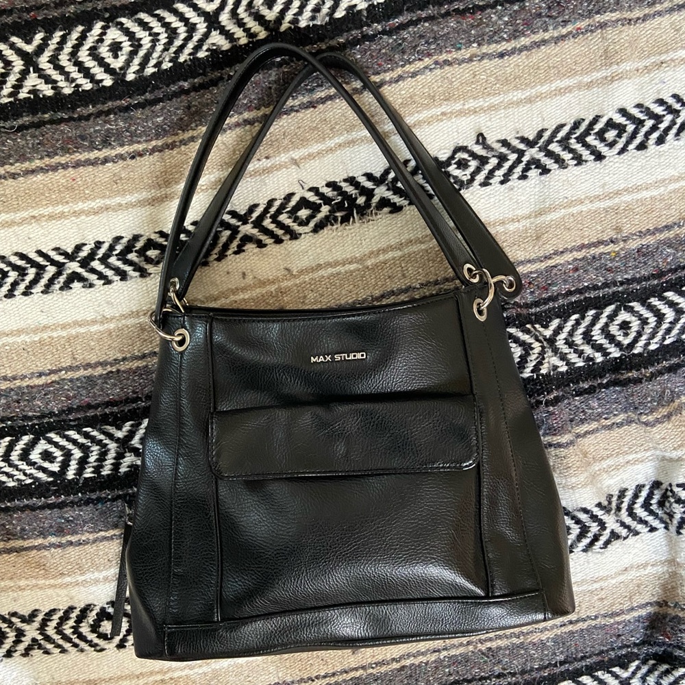 🚨Max Studio Black Purse